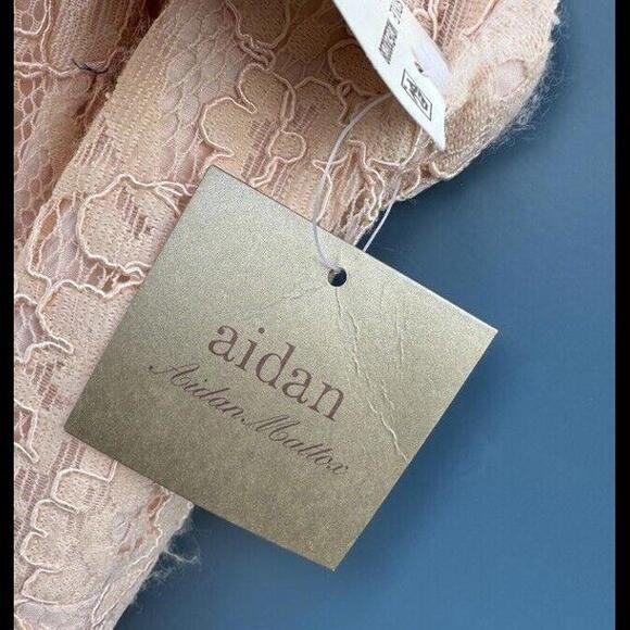 NWT AIDAN MATTOX ~ Pink Lace Illusion Bodice Keyhole Flare Party Dress Sz 4 - Picture 8 of 11